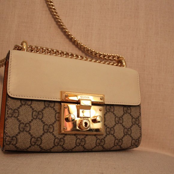 Gucci Padlock Mini GG Supreme Leather/Canvas Bag Ivory and Beige - Picture 4 of 15